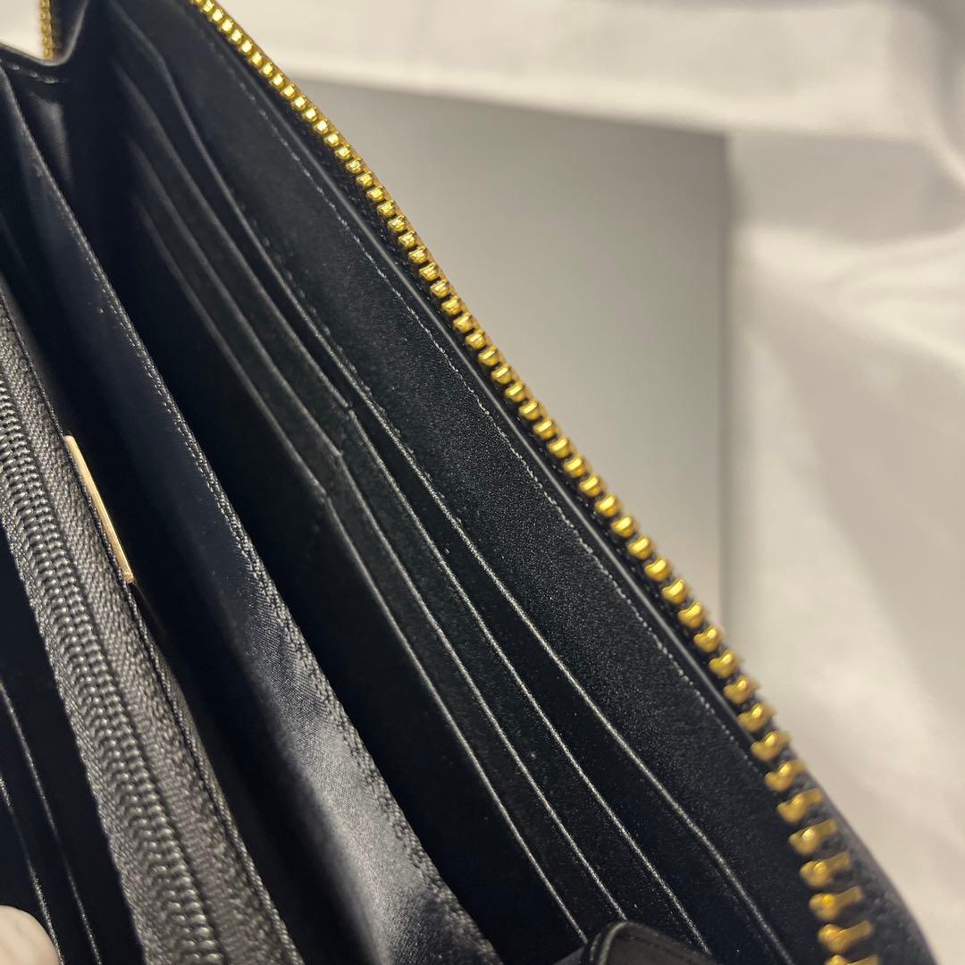 新品 Vivienne Westwood ブラック 専用ソフトケース付 長財布