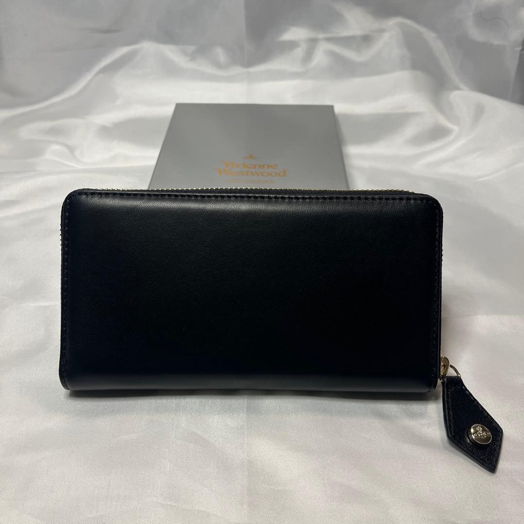 新品 Vivienne Westwood ブラック 専用ソフトケース付 長財布
