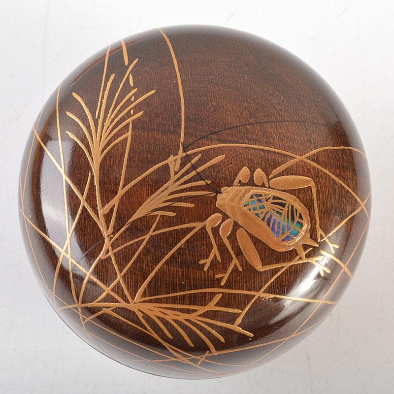 ゆきぴー　茶道具　中谷博峰作螺鈿装飾　鈴虫蒔絵ミッ脚香合共箱　V　6776