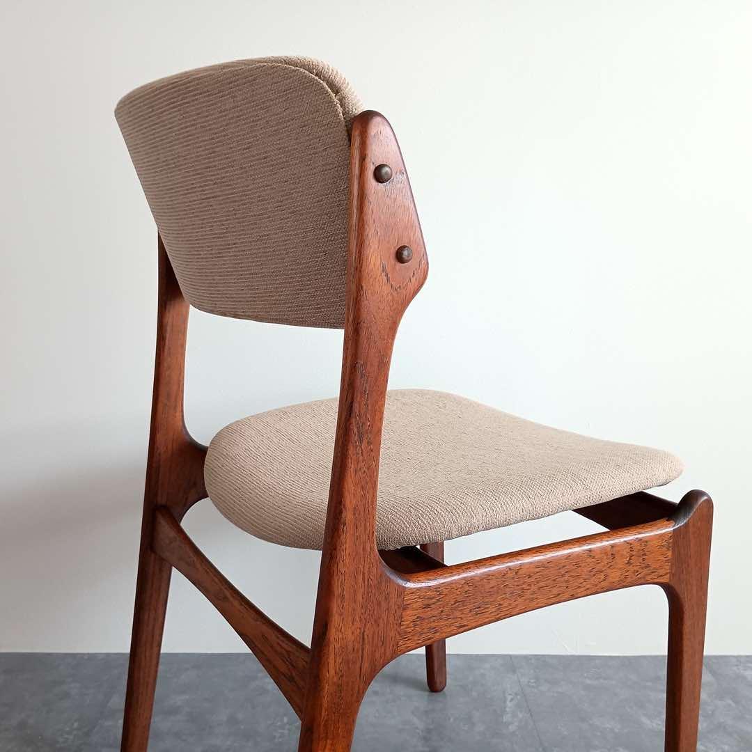 ダイニングチェア Erik Buch Model 49 Chair