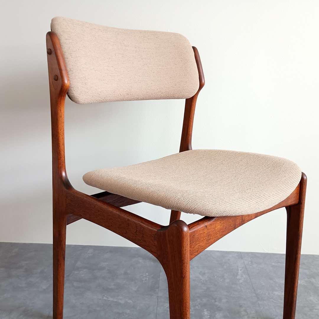 ダイニングチェア Erik Buch Model 49 Chair