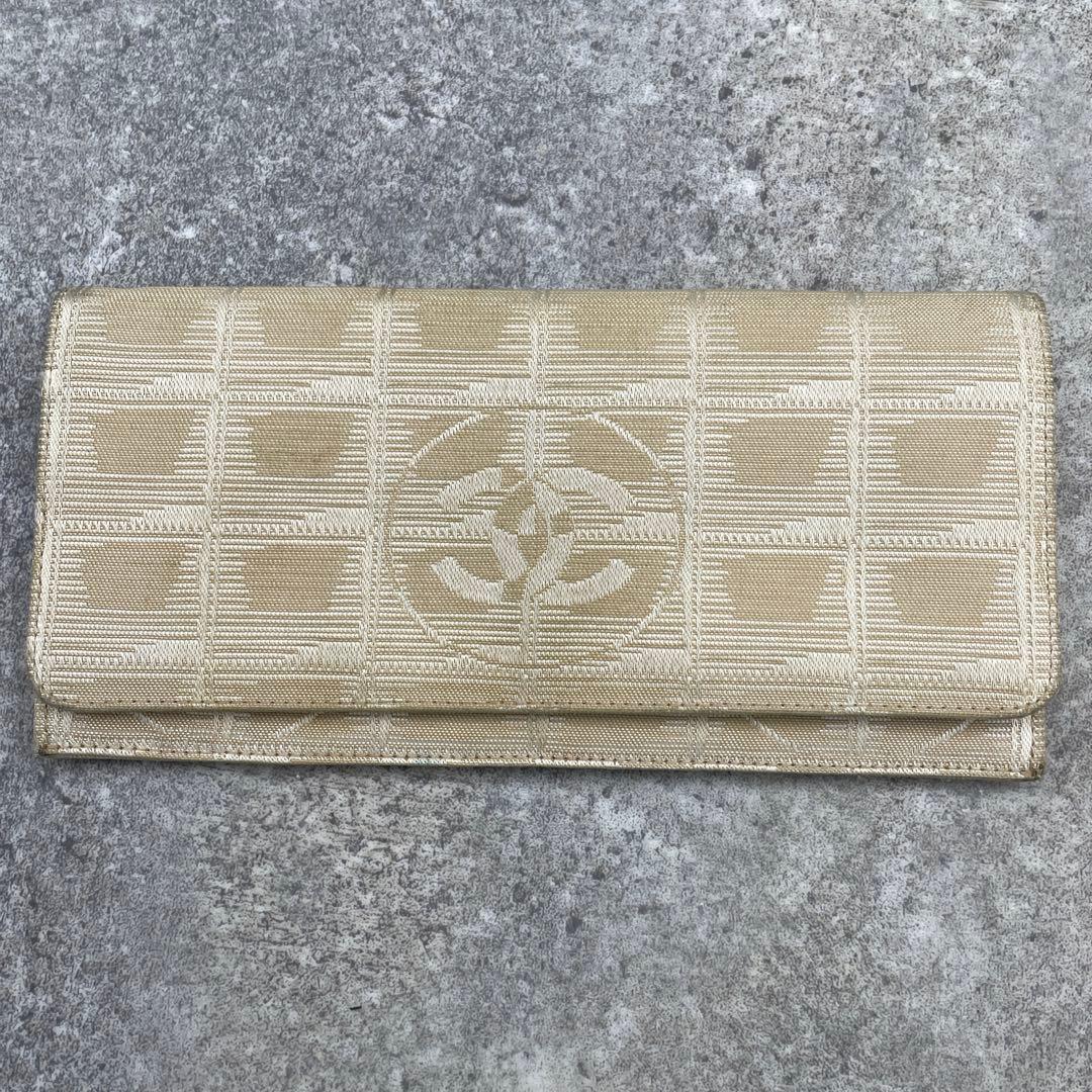 CHANEL シャネル　ニュートラベルライン　長財布　キャンバス　ベージュ