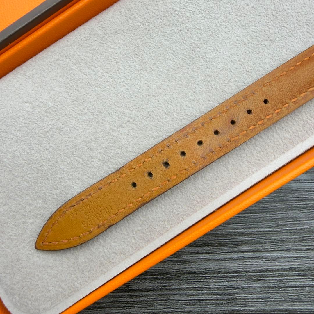 3025 Apple Watch エルメス　オレンジ　ドゥブルトゥール　二重
