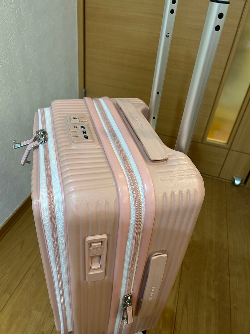 イノベーター　キャリーケース　INV50 38L メロウピンク