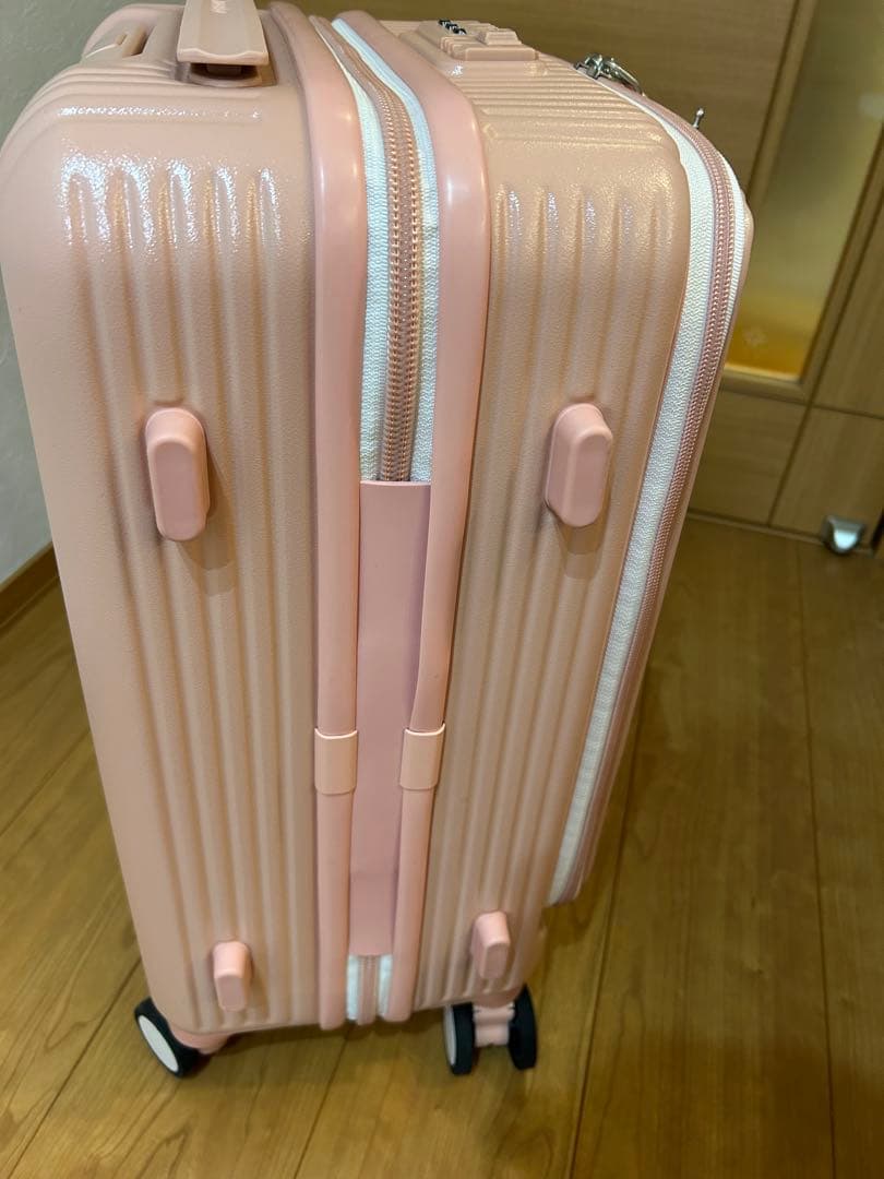 イノベーター　キャリーケース　INV50 38L メロウピンク