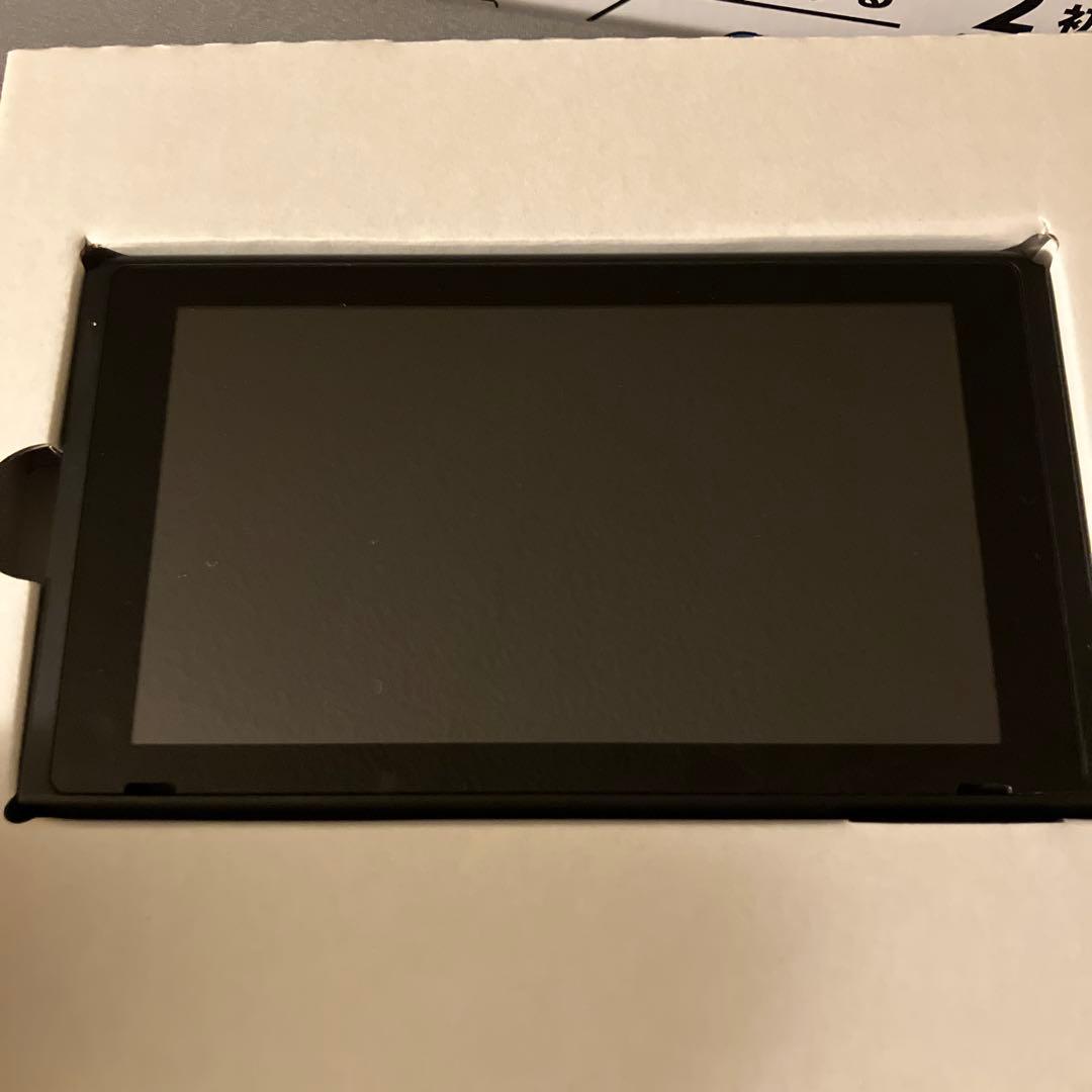 Switch 新型　本体　ネオンブルー/ネオンレッド