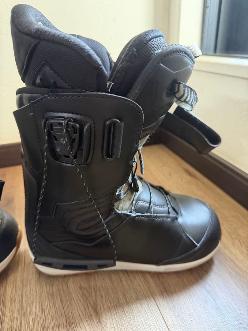 22-23 DEELUXE EMPIRE ブラック 23.5