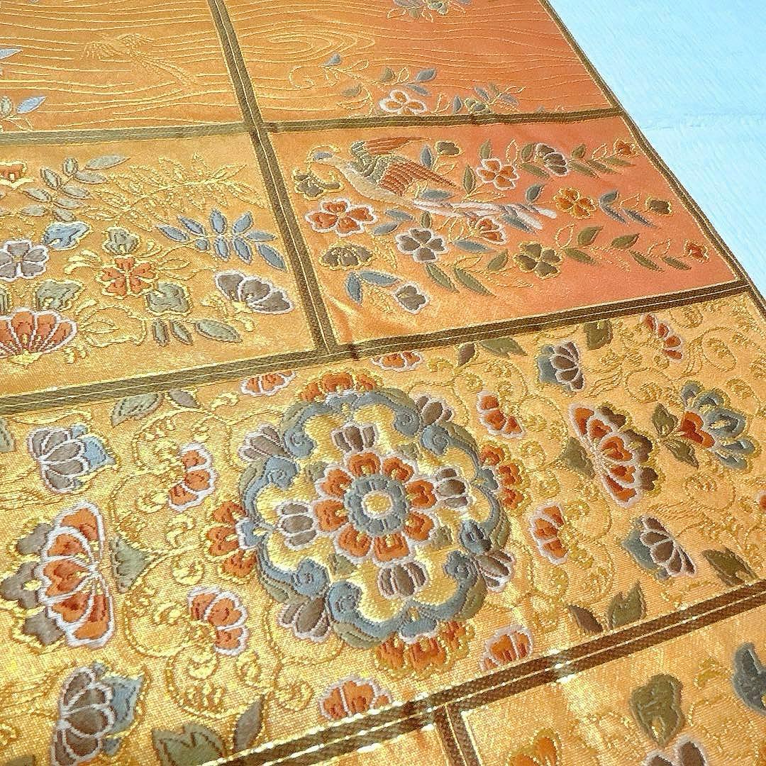 梅垣織物　袋帯　格子華文　西陣織　引箔　正絹　金糸　オレンジゴールド系　逸品