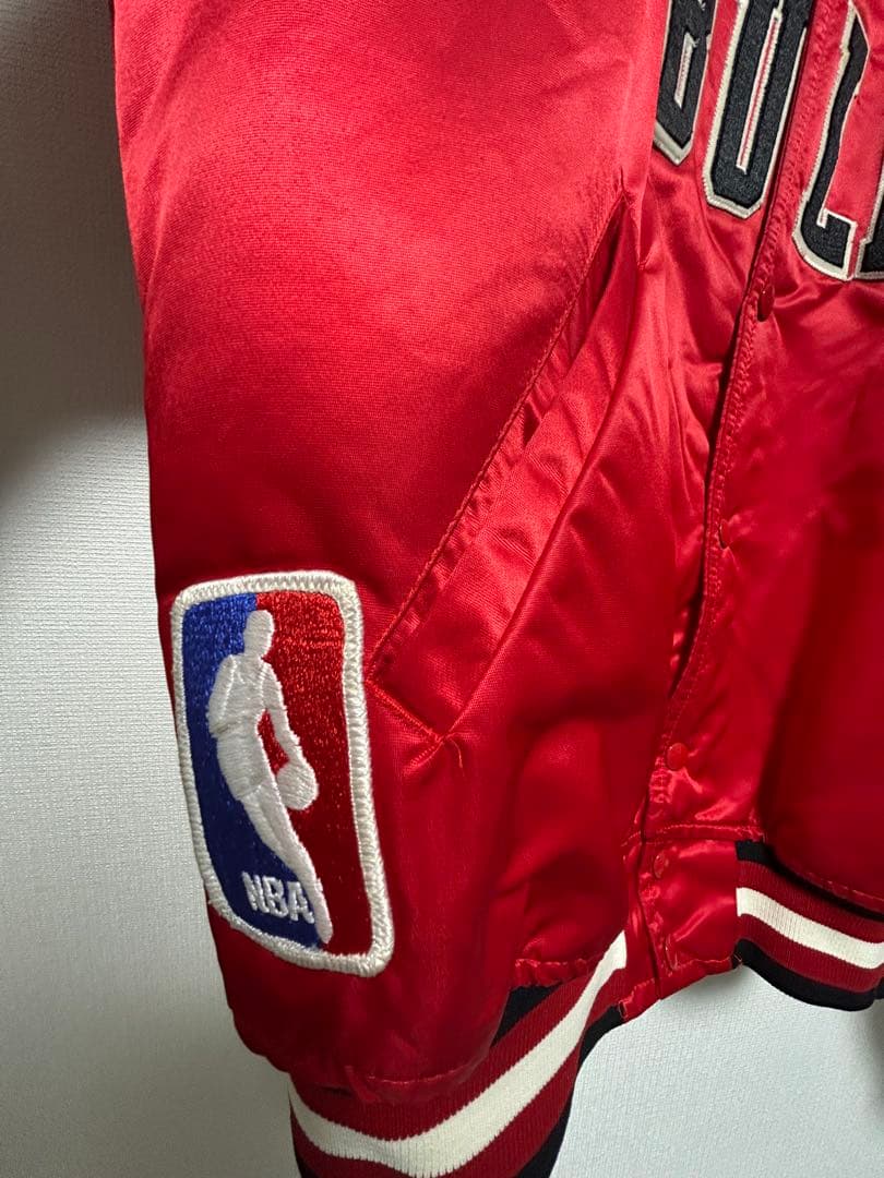 NBA BULLS スタジャン Lサイズ