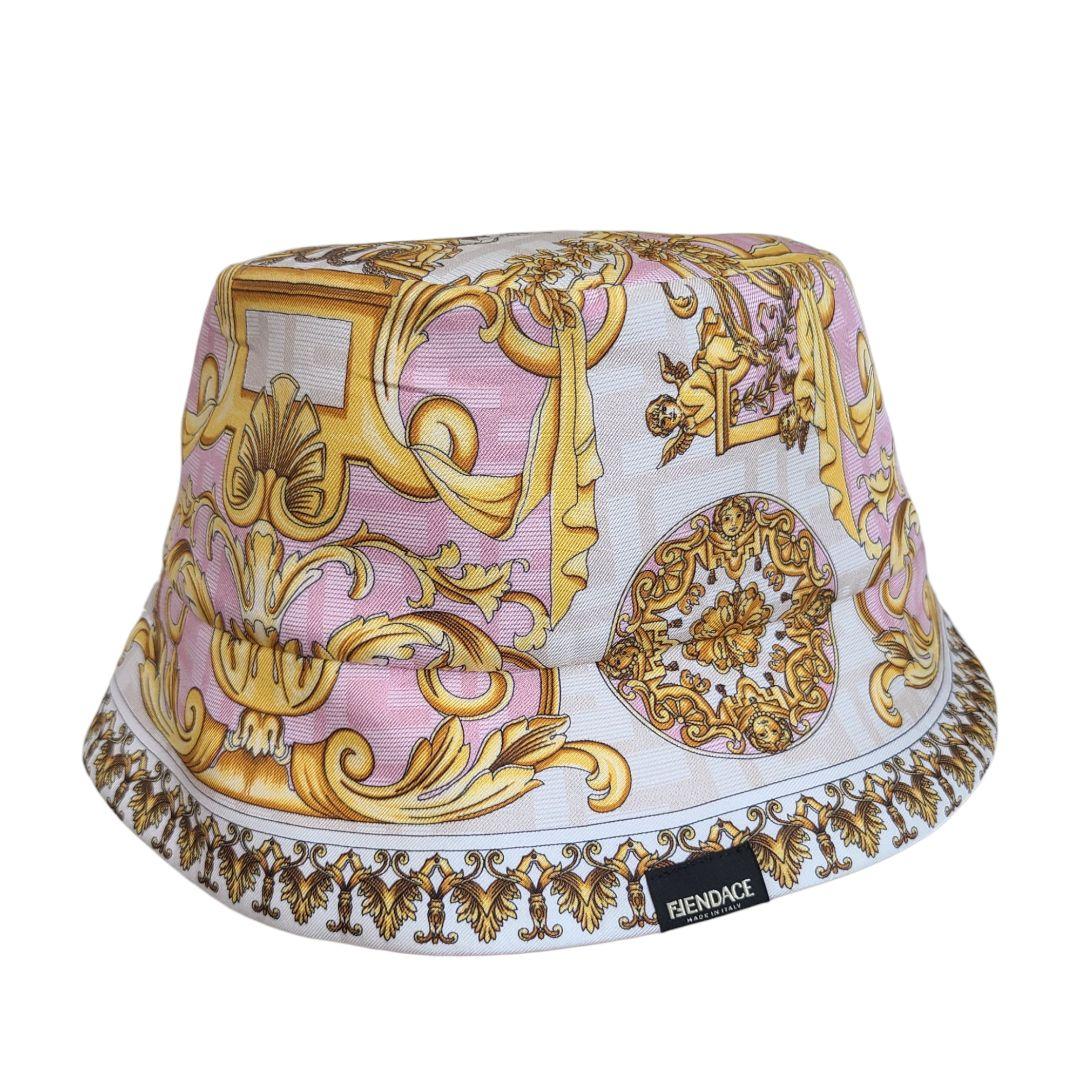 ✨新品未使用✨ FENDACE　バケットハット　FENDl by VERSACE