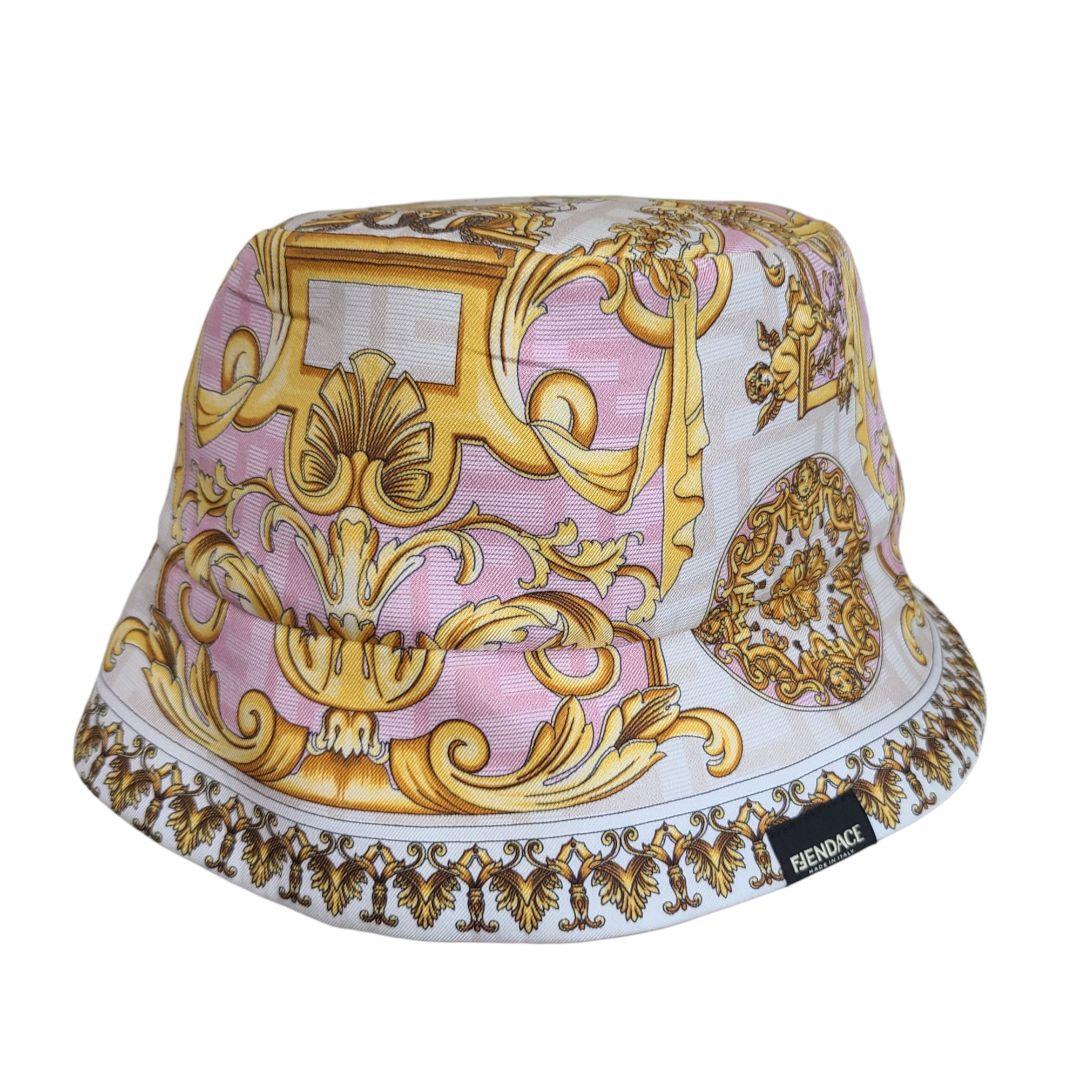 ✨新品未使用✨ FENDACE　バケットハット　FENDl by VERSACE