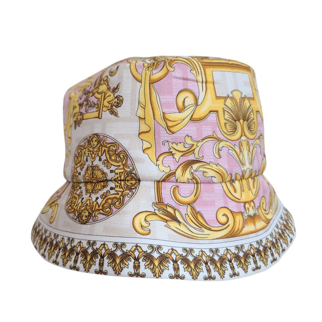 ✨新品未使用✨ FENDACE　バケットハット　FENDl by VERSACE