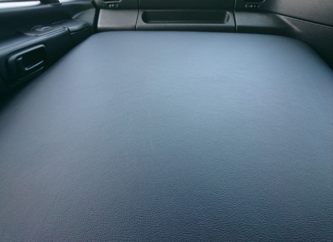 【新品】グランドプロフィア★フラット助手席 ブラックレザー★支柱付属［在庫有］