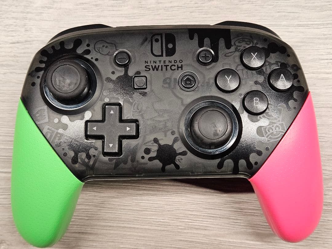 Nintendo Switch(本体)、プロコン、Bluetoothアダプター