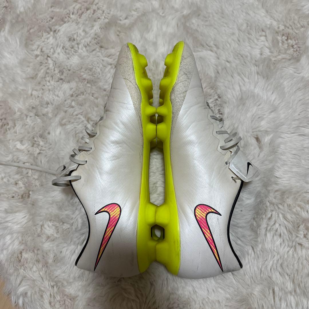NIKE マーキュリアル ヴェイパー X