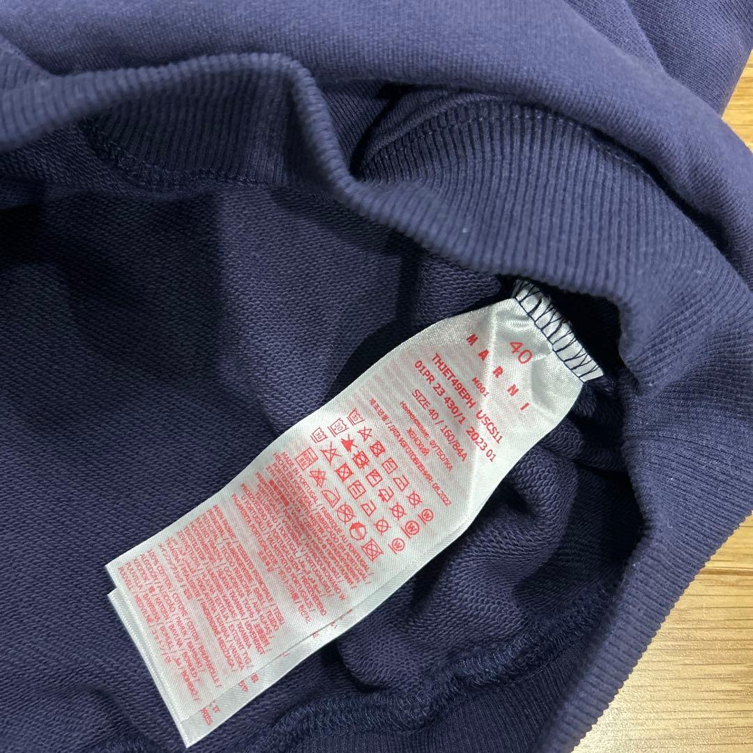 タグ付き　MARNI ネイビー ロゴスウェット
