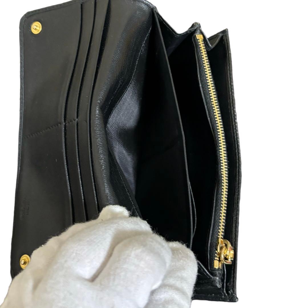 美品　希少　人気　プラダ　長財布　レザー　ブラック　アップリケ　顔　Wホック