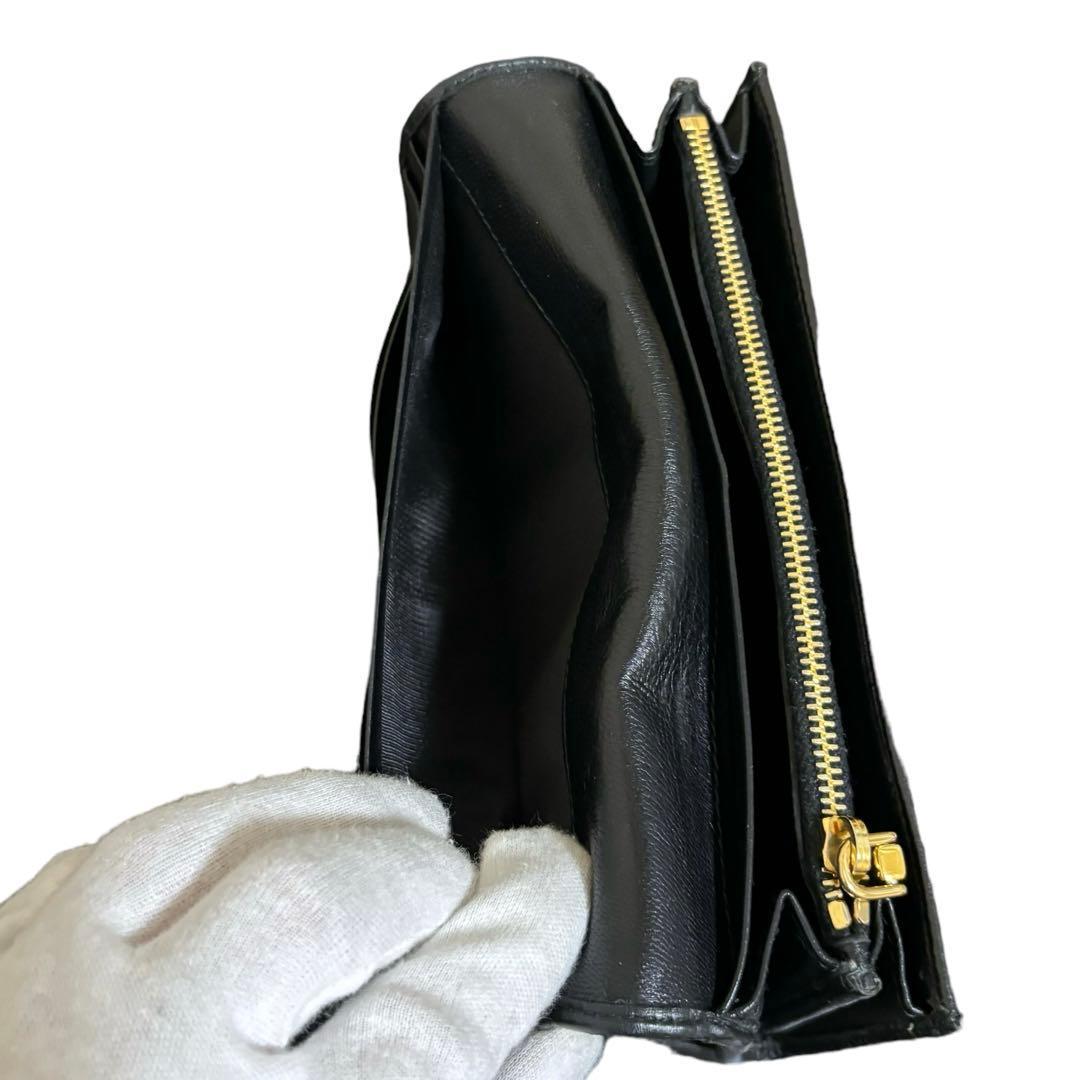 美品　希少　人気　プラダ　長財布　レザー　ブラック　アップリケ　顔　Wホック