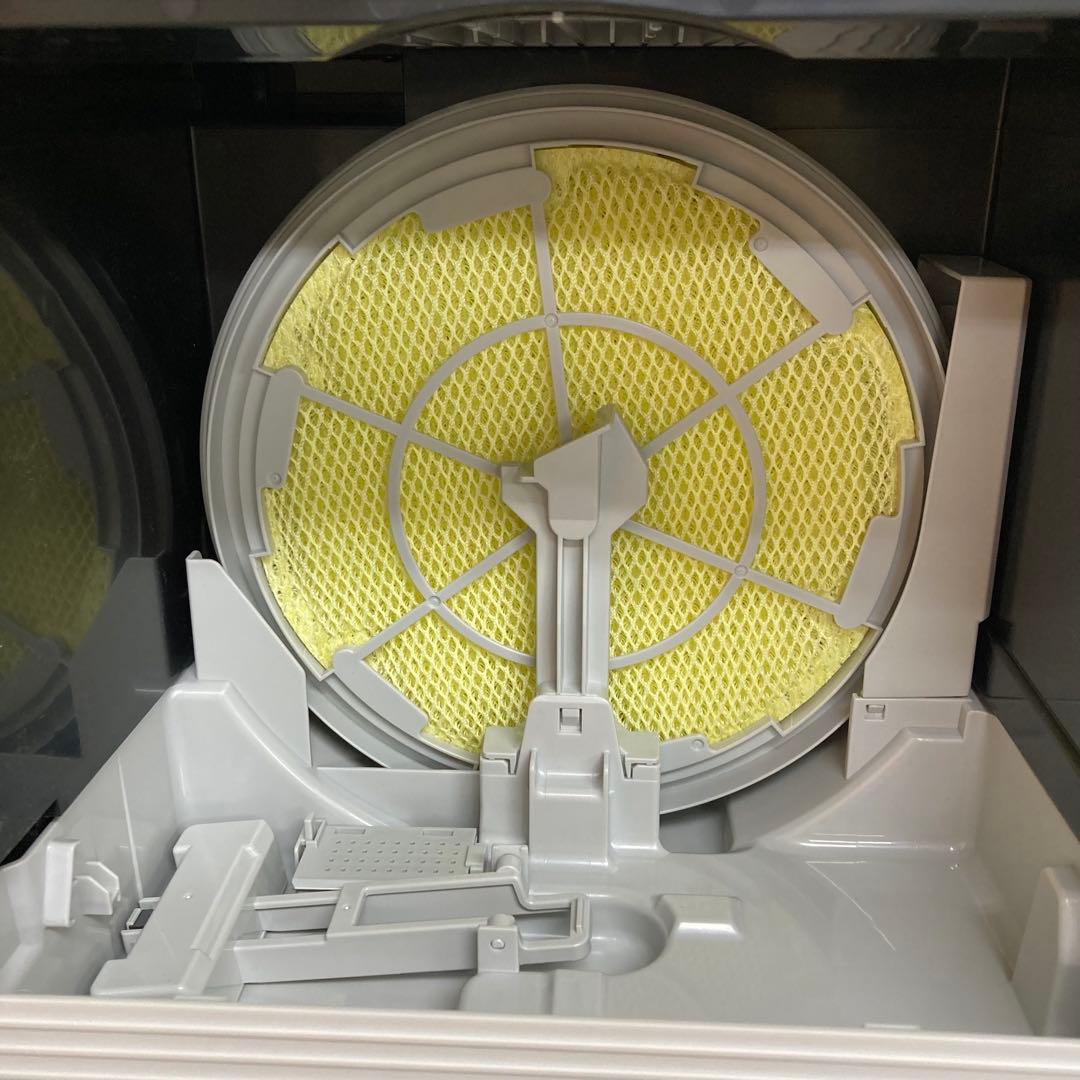 A22-48 DAIKIN　加湿ストリーマ空気清浄機　MCK70Z-W