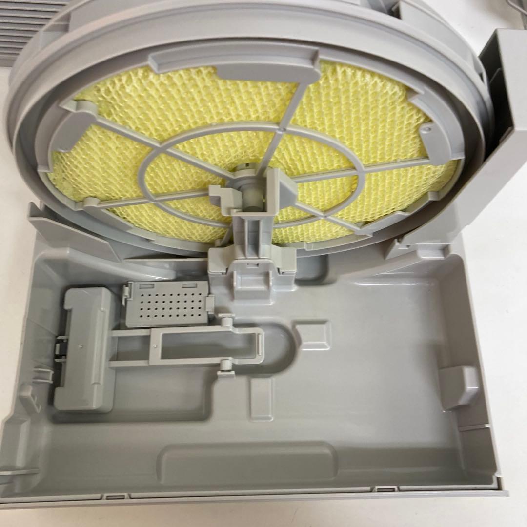 A22-48 DAIKIN　加湿ストリーマ空気清浄機　MCK70Z-W