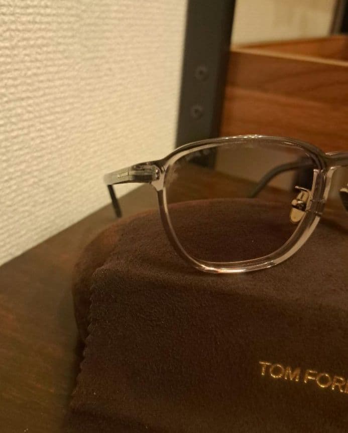 美品 TOM FORD サングラス TF5855-D-B 020 トムフォード