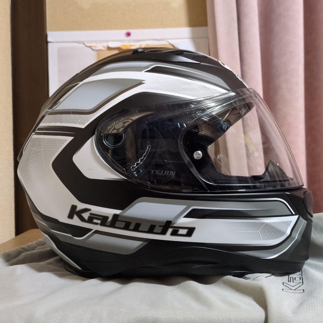 OGK KABUTO KAMUI3　Mサイズ　インナーバイザー搭載　送料込