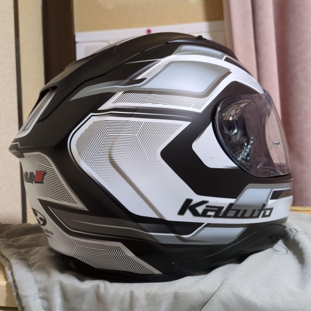 OGK KABUTO KAMUI3　Mサイズ　インナーバイザー搭載　送料込