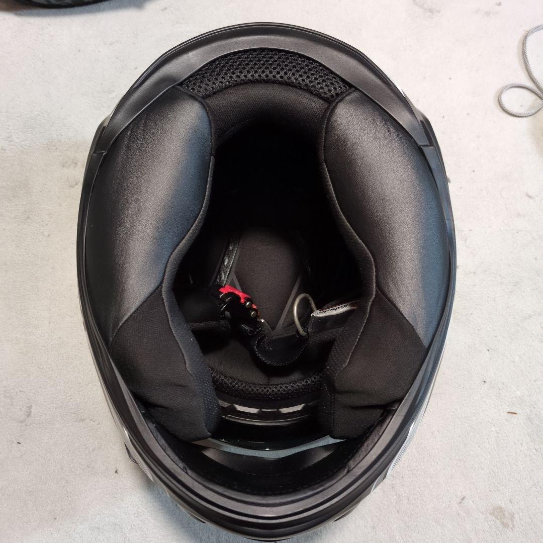 OGK KABUTO KAMUI3　Mサイズ　インナーバイザー搭載　送料込