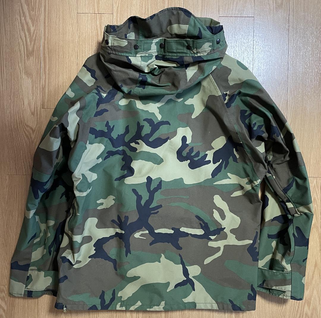 イ*ー様 【美品】米軍実物　ECWCS 1st GEN 後期型　ゴアテックスパー