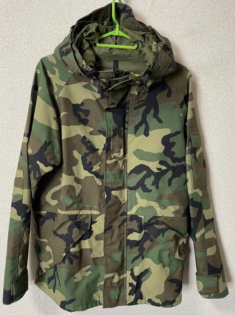 イ*ー様 【美品】米軍実物　ECWCS 1st GEN 後期型　ゴアテックスパー