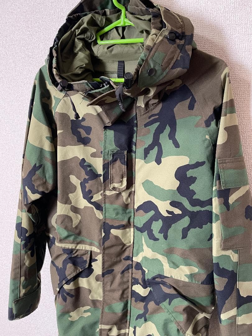 イ*ー様 【美品】米軍実物　ECWCS 1st GEN 後期型　ゴアテックスパー