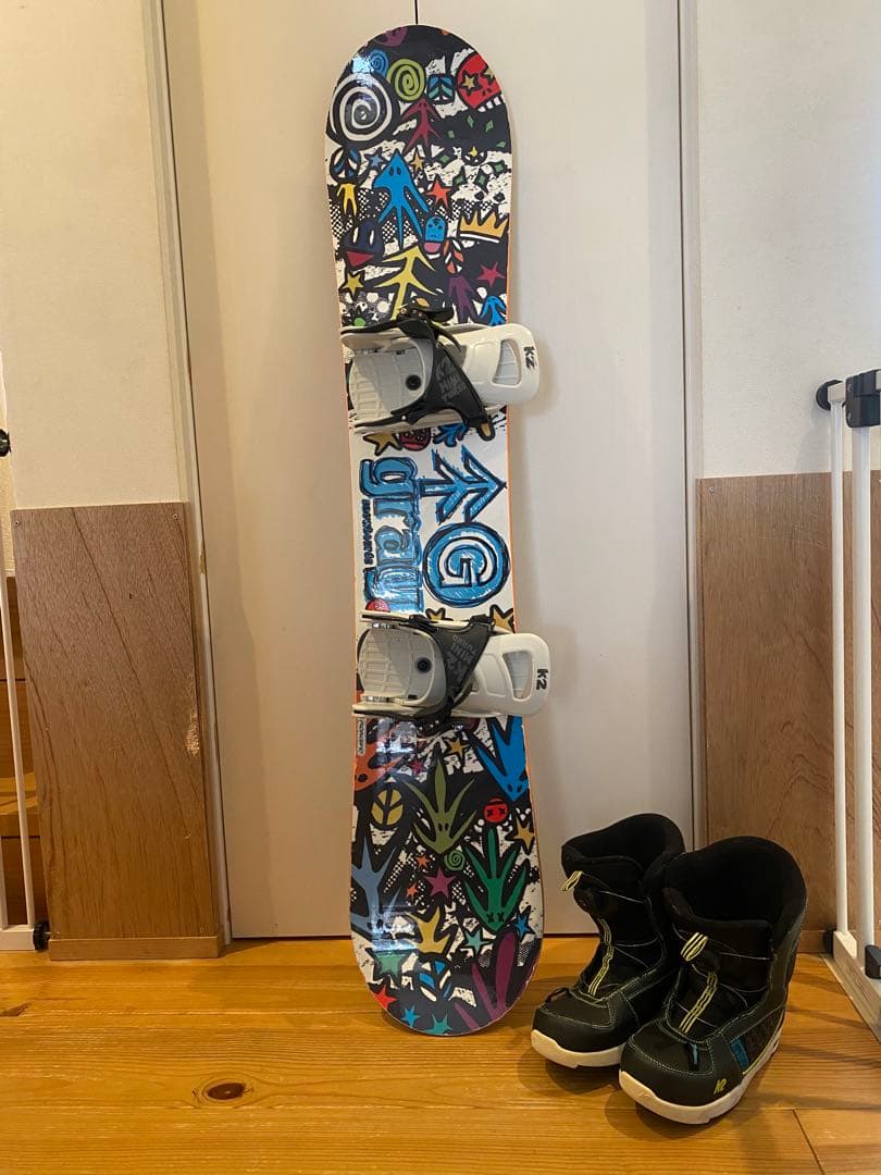 スノーボード３点セット　キッズ〜ジュニアサイズ　126センチ　22㎝