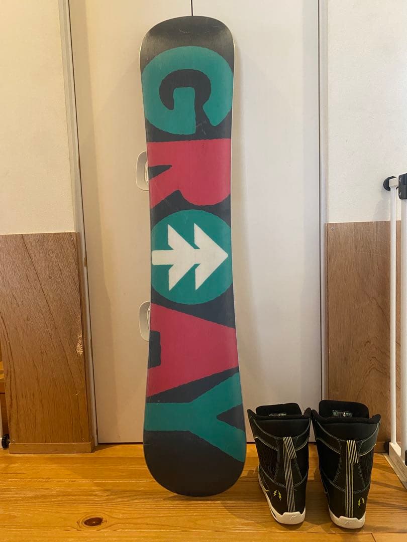スノーボード３点セット　キッズ〜ジュニアサイズ　126センチ　22㎝