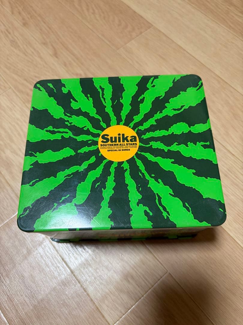 サザンオールスターズ　ベスト4枚組　CD　SUIKA　缶