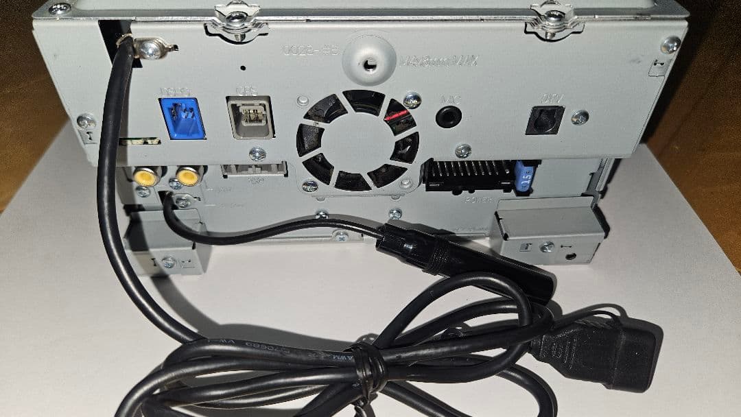 ケンウッド MDV-D405BT　KENWOOD カーナビ