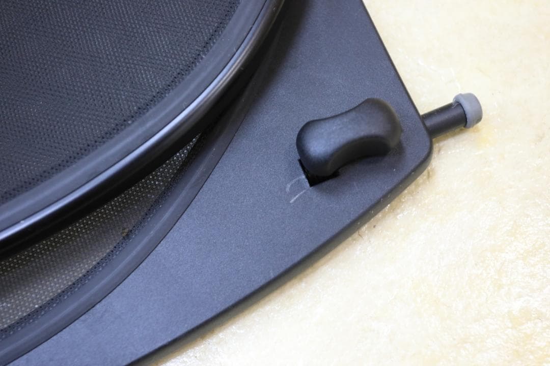 【美品】 MINI R57 純正ウィンドディフレクター