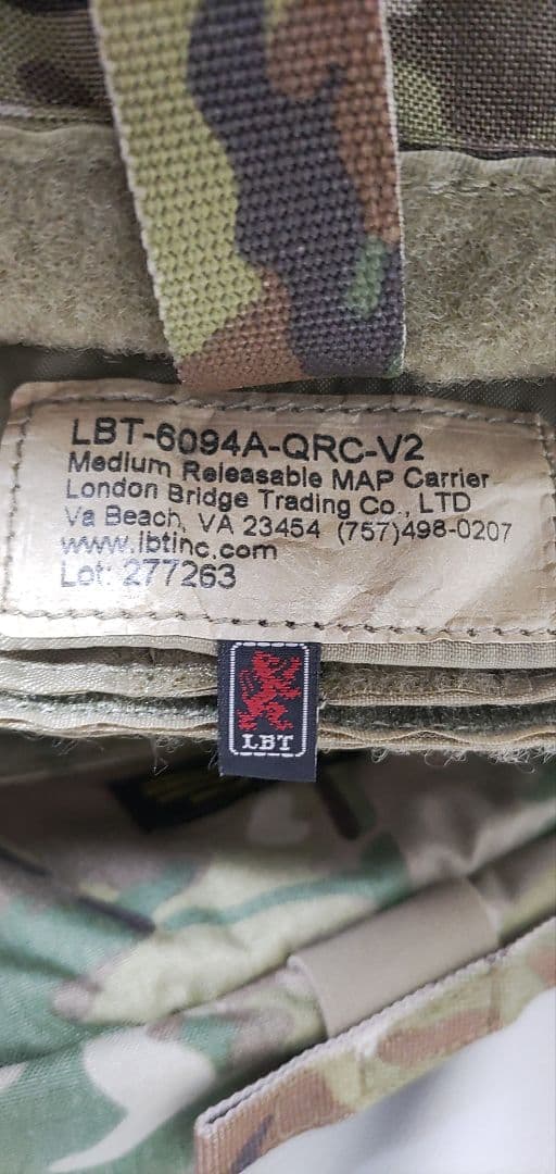【実物】LBT-6094A-QRC-V2 マルチカム プレートキャリア ポーチ