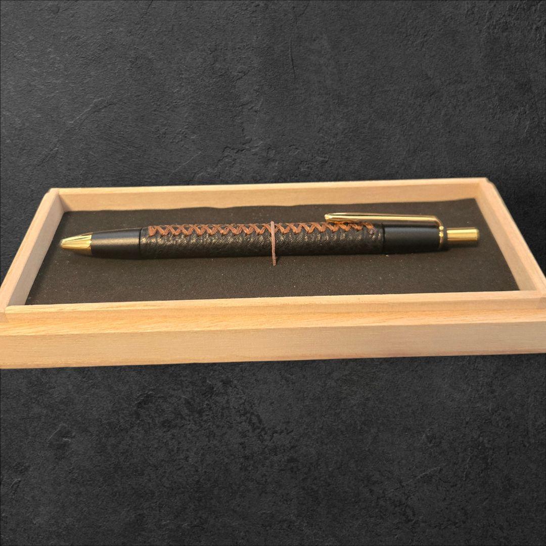 m*i様 Schicksal シックザール 革軸ペン シャーペン シャークレザー