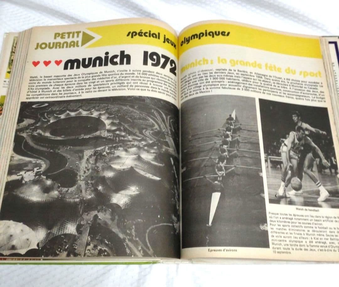 少女雑誌　洋書　古書　フランス　ジャーナル アルバム