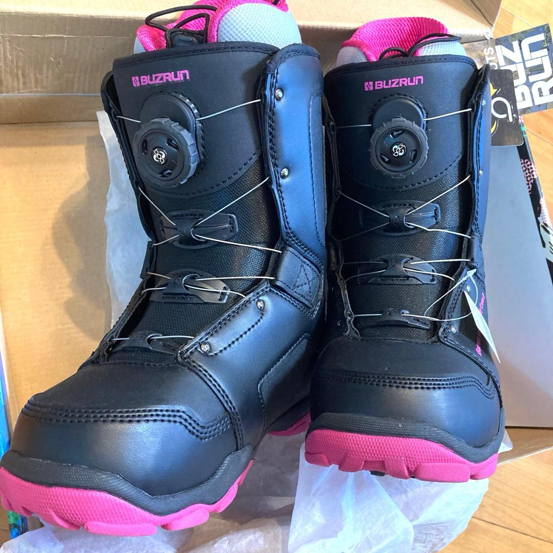【新品未使用】BUZRUN スノーボードブーツ 24cm