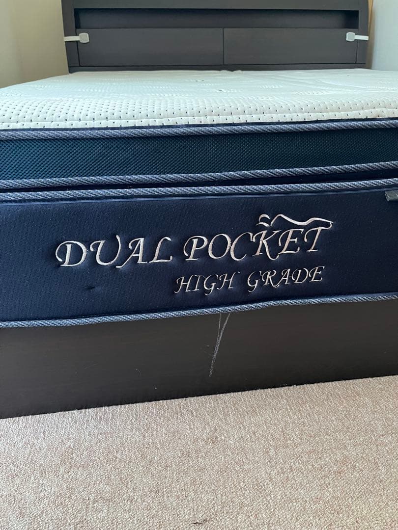 値下げ！ハイグレード！ニトリマットレスN-sleepクイーン　デュアルPシルキー