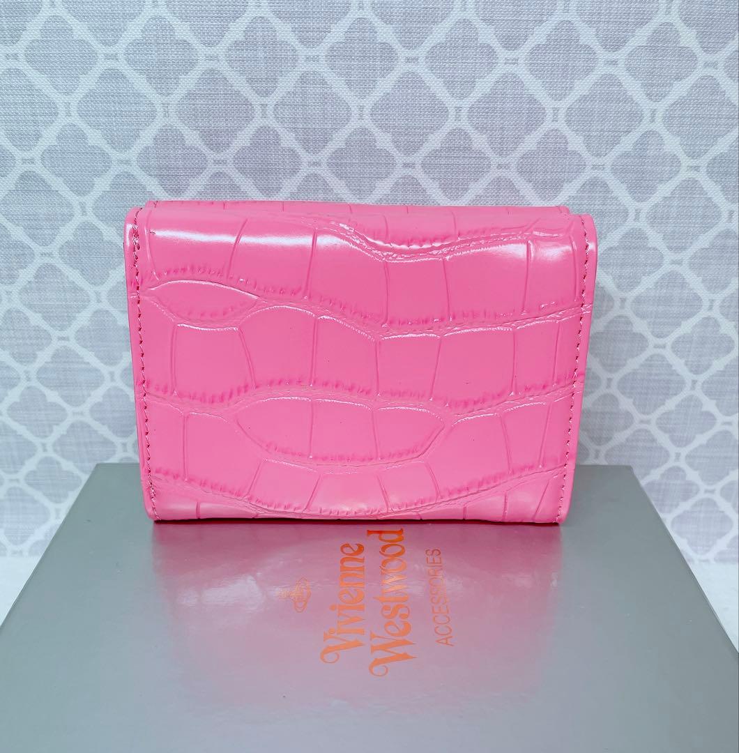新作✨️【内柄も素敵☆最新】Vivienne Westwood 三折財布 ピンク
