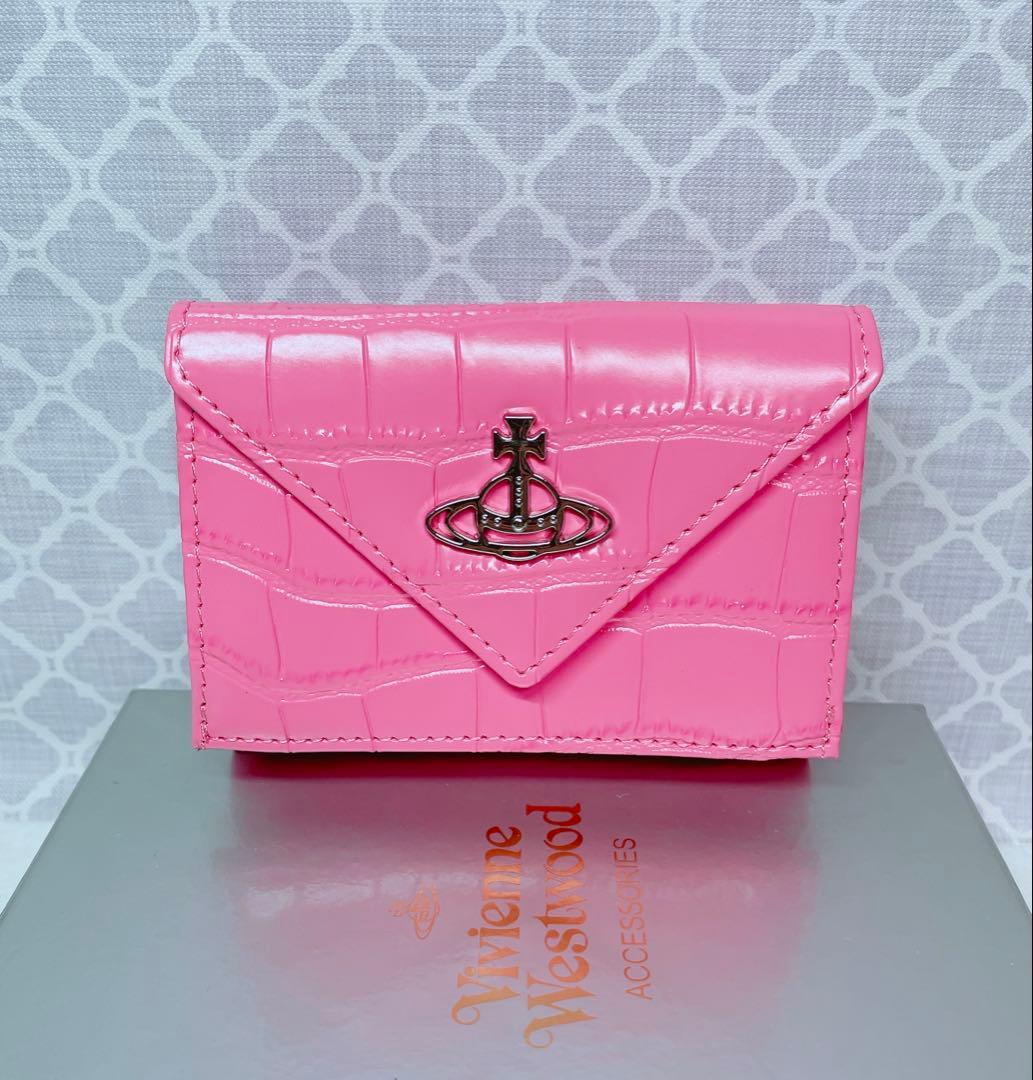 新作✨️【内柄も素敵☆最新】Vivienne Westwood 三折財布 ピンク