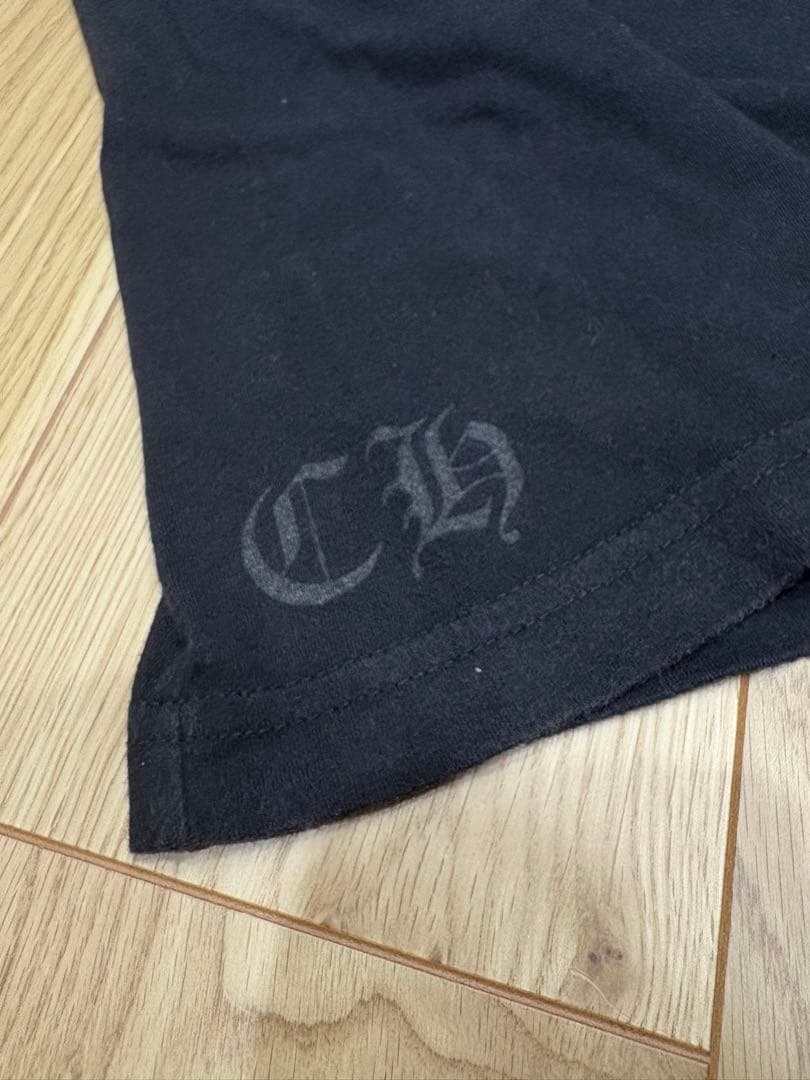 クロムハーツ/スクロールラベルバックプリントTOKYO Tシャツ 東京限定