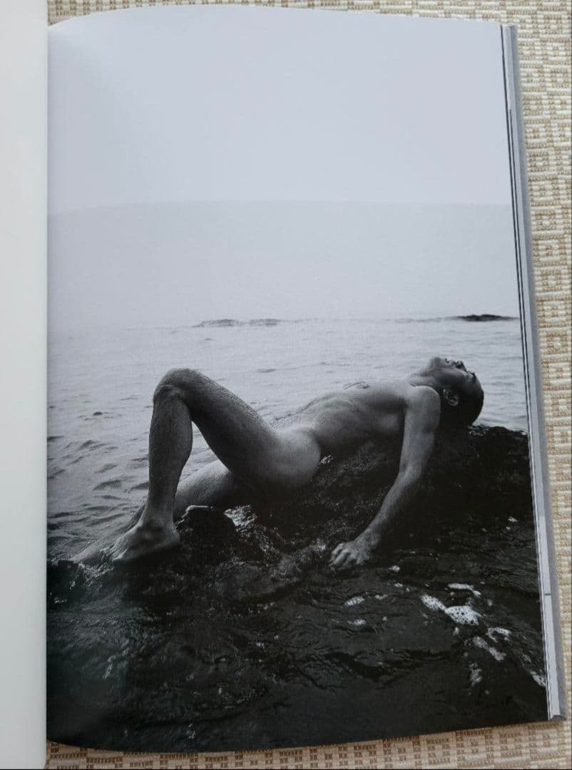 三島由紀夫 男の死 THE DEATH OF A MAN　篠山紀信　新品未開封品