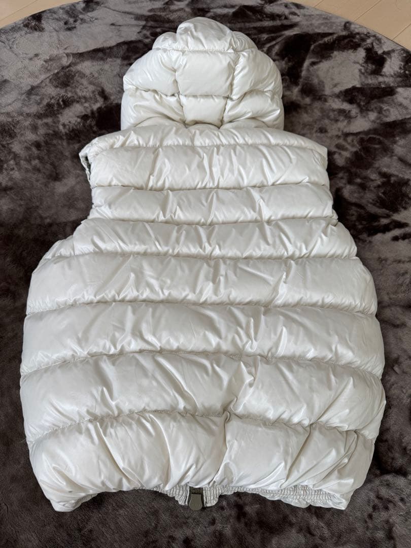 DUVETICA ダウンベスト フルジップ バイカラー 光沢 白　48 L