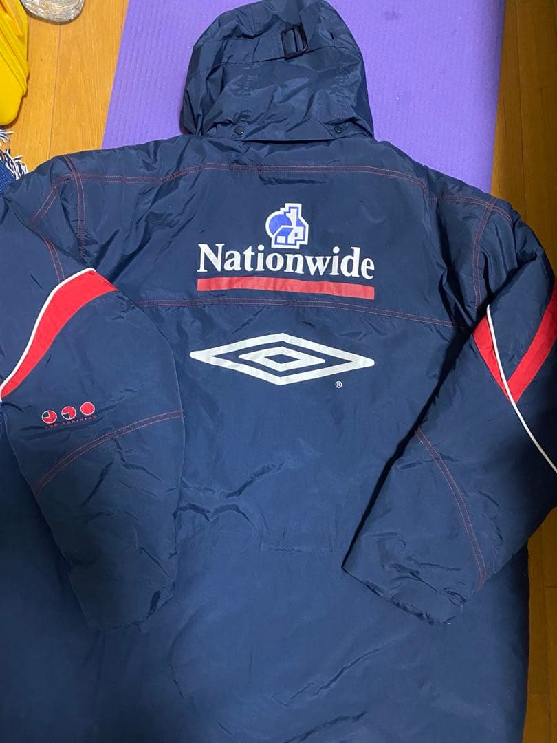 UMBRO イングランド代表　コート