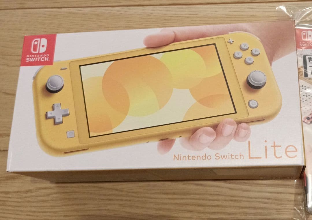 Nintendo Switch Lite　イエロー　新品未使用　当選品