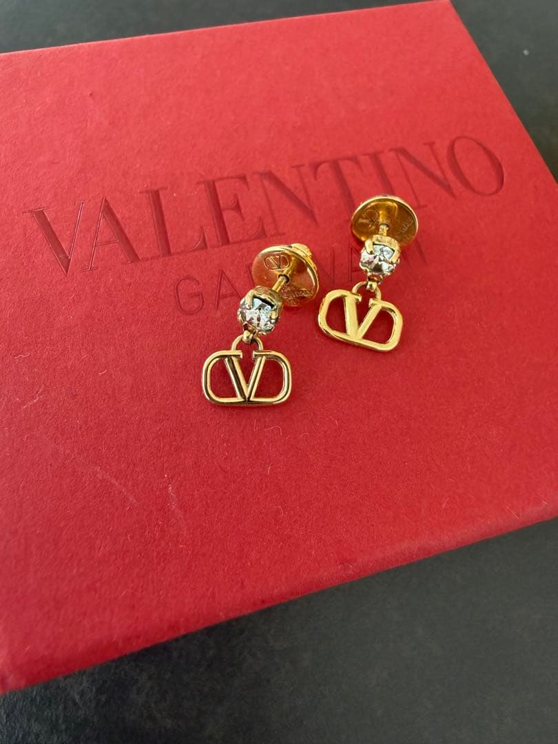 VALENTINO ピアス