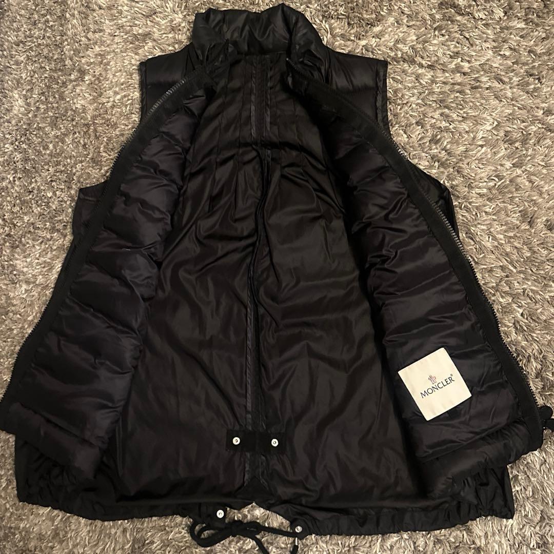 MONCLER ダウンベスト モンクレール sacai コラボ　ブラック　ジレ